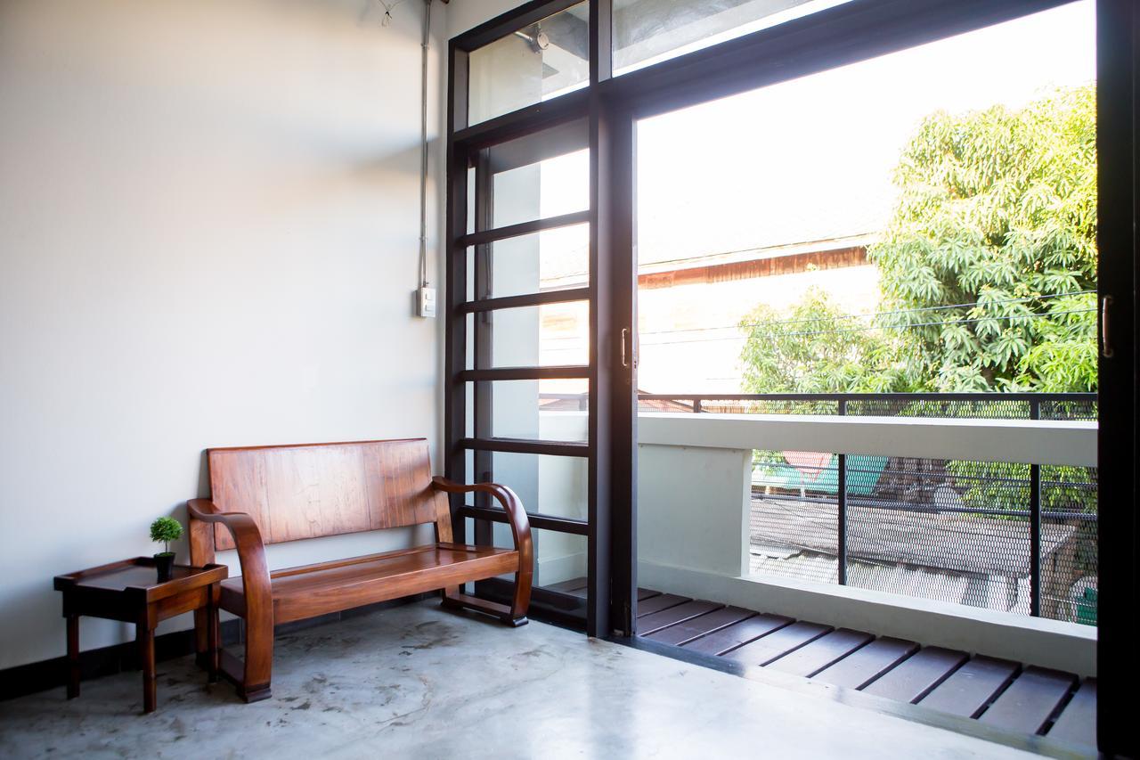 Baan 89 Hostel Bangkok Eksteriør bilde